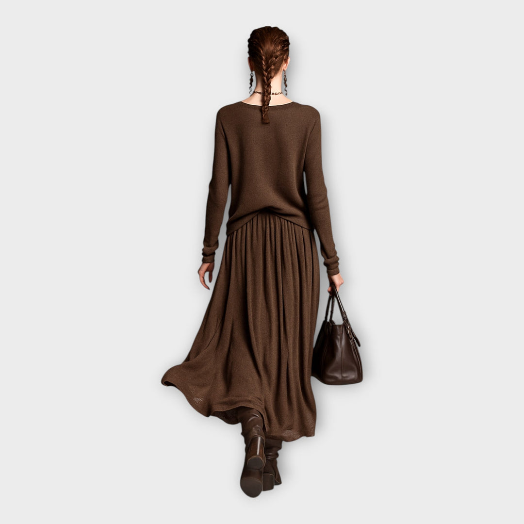 Anna – Pletená Souprava s Vzdušnou Elegancí